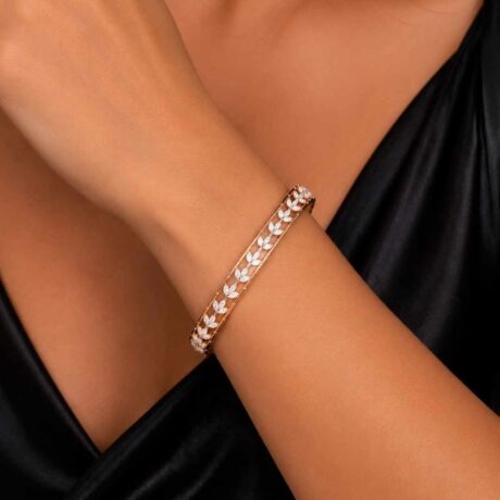 Diamond Laurel Bangle